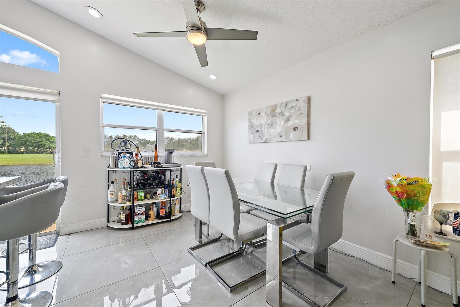 8193 Pelican Harbour Drive, Lake Worth FL 33467 photo 4