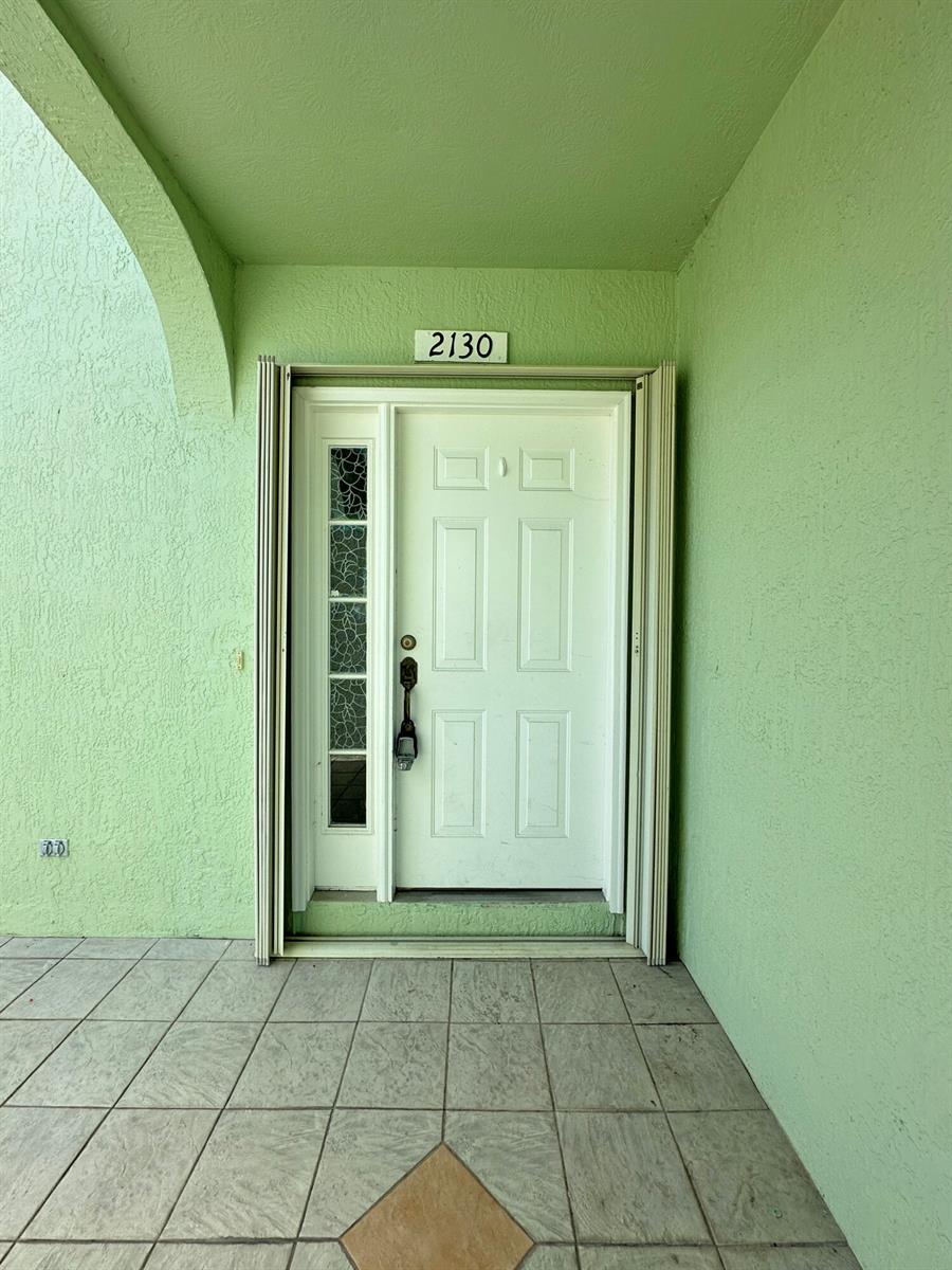 2130 SE Wild Meadow Circle, Port St. Lucie FL 34952 photo 3
