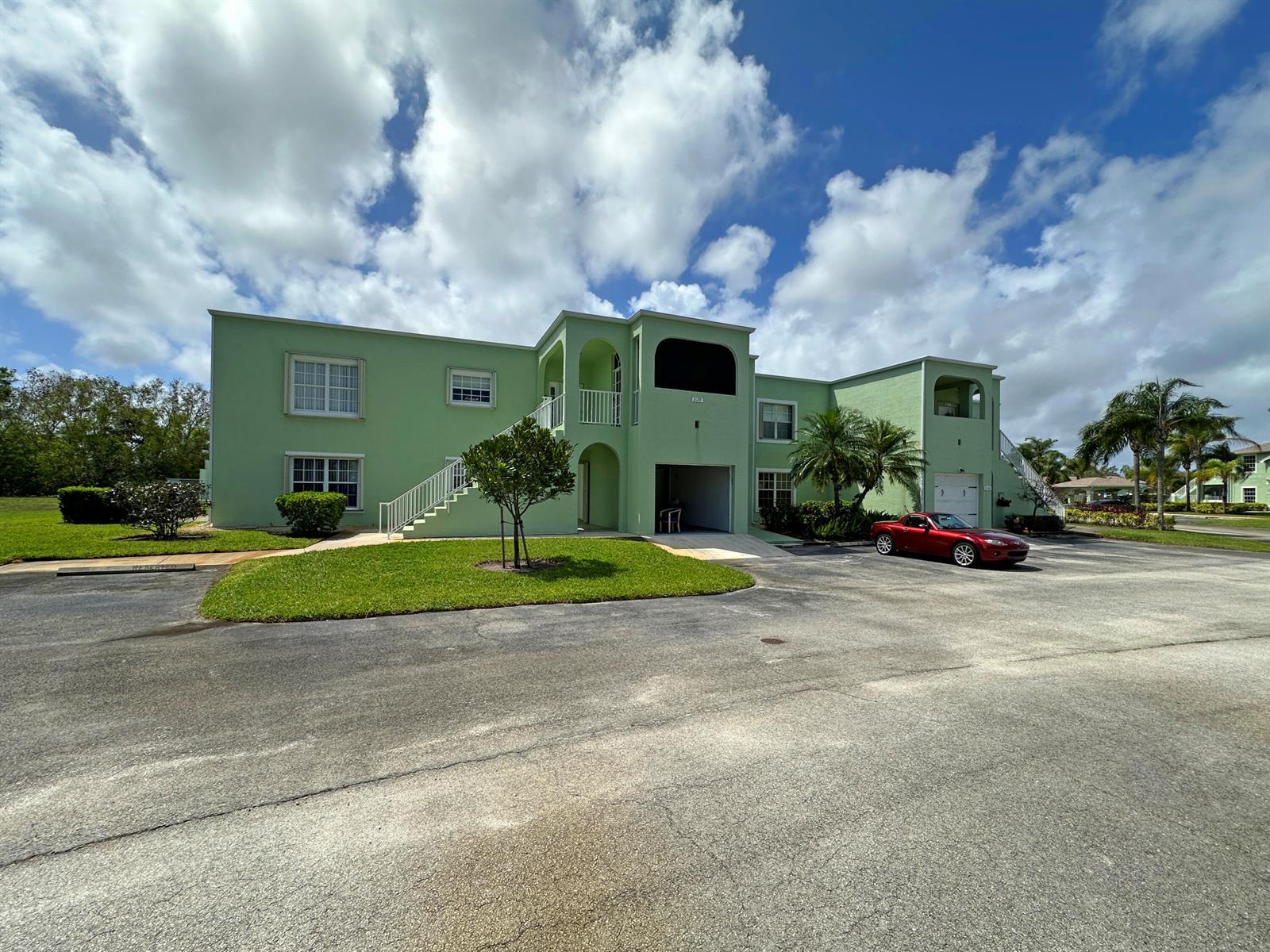 2130 SE Wild Meadow Circle, Port St. Lucie FL 34952 photo 4