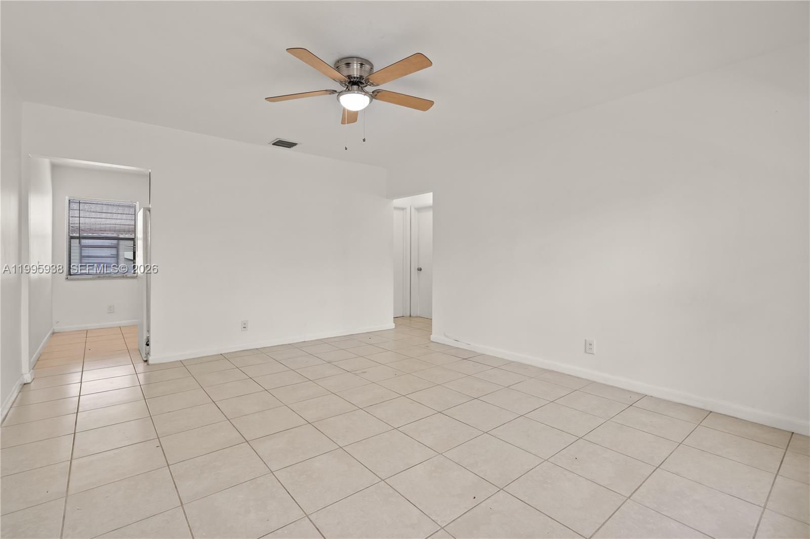 501 SW 9th St # 2, Hallandale Beach FL 33009 photo 5