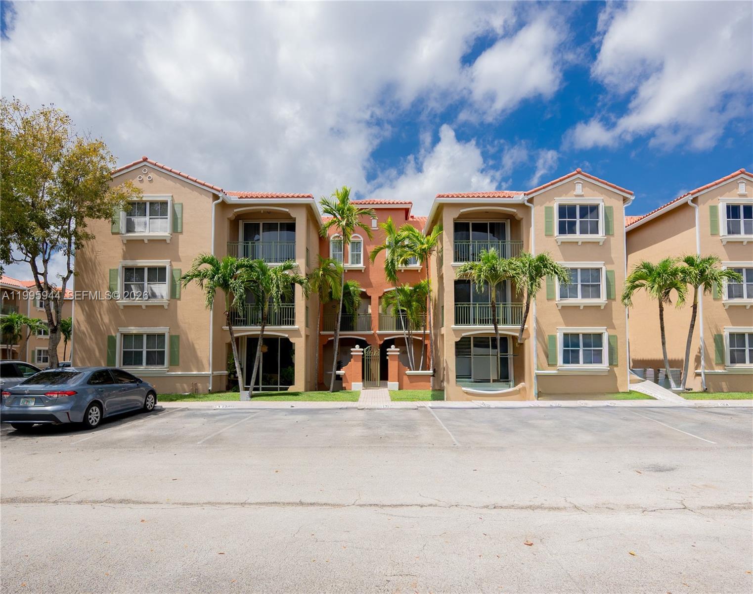 6420 NW 114th Ave # 1332, Doral FL 33178 photo 3