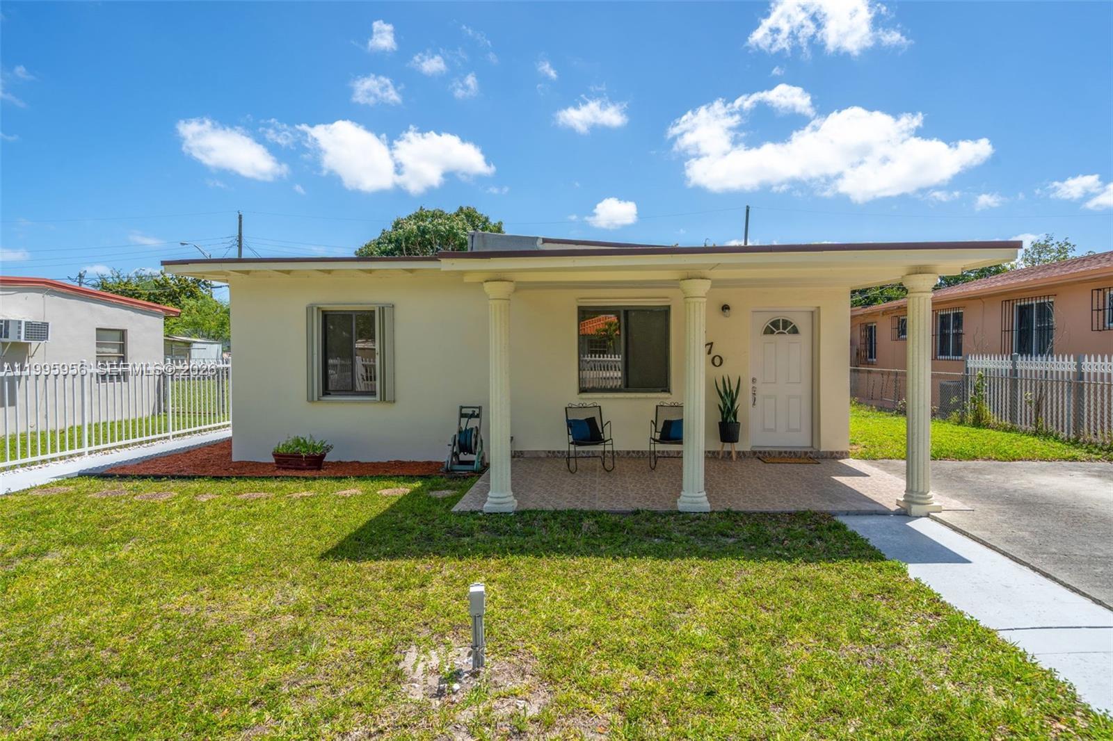 670 E 45th St, Hialeah FL 33013 photo 2