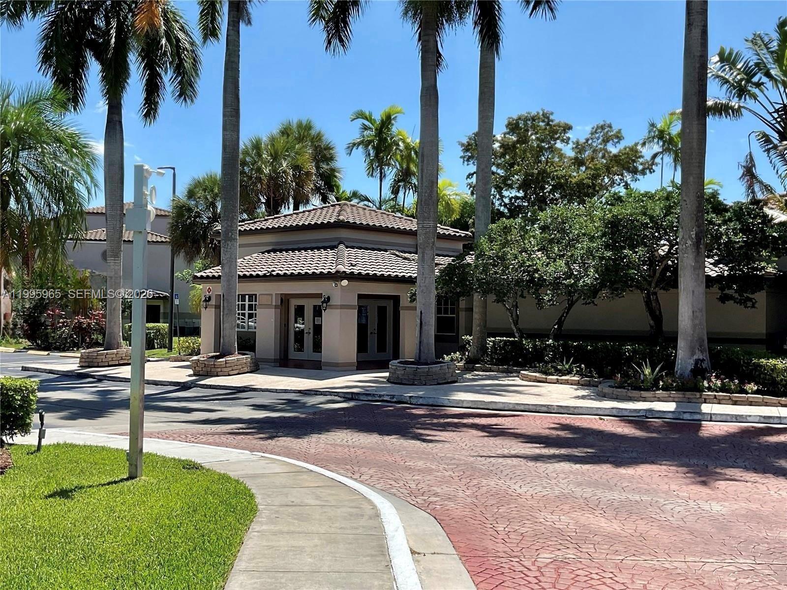 9998 NOB HILL PL # 9998, Sunrise FL 33351 photo 2