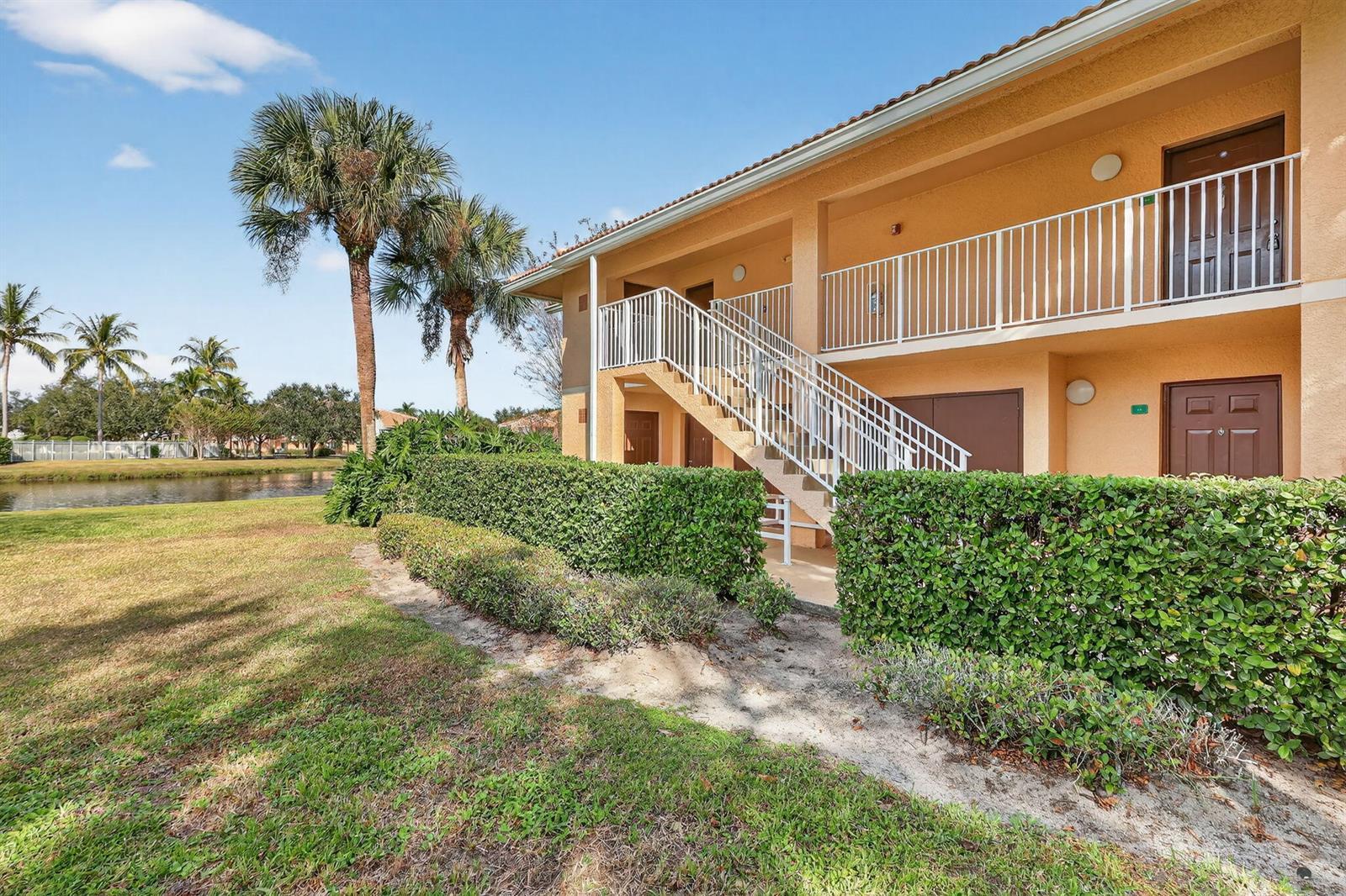 201 SW Palm Drive # 201, Port St. Lucie FL 34986 photo 2