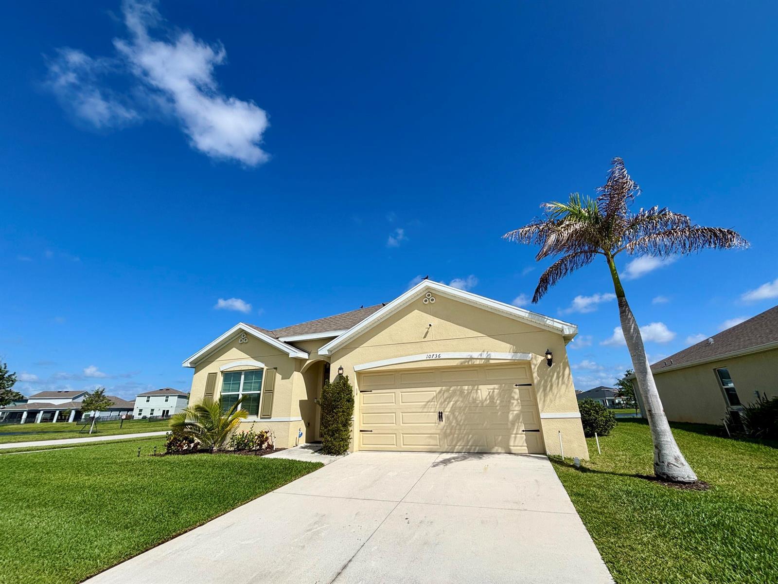 10736 SW Prato Way, Port St. Lucie FL 34987