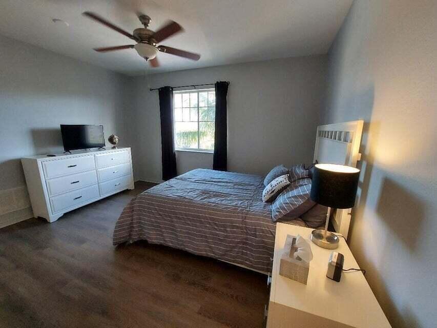 6482 Emerald Dunes Drive # 301, West Palm Beach FL 33411 photo 4