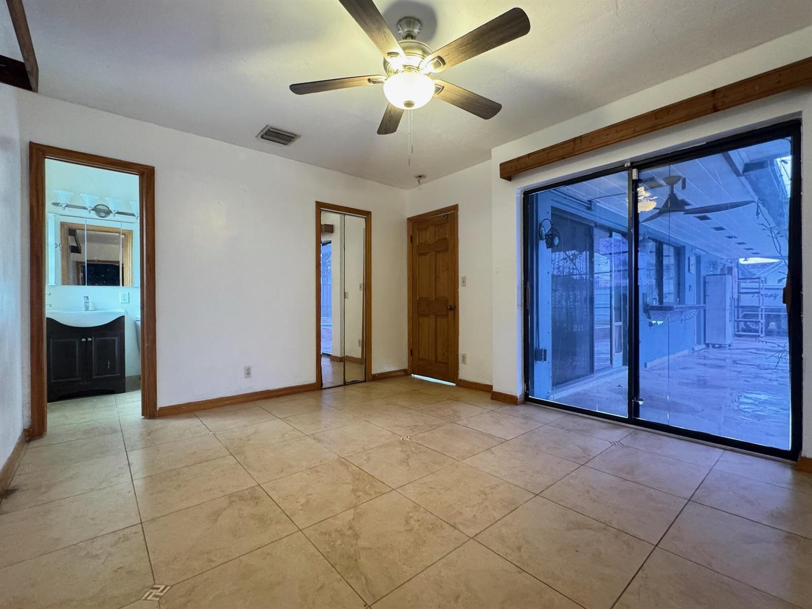 10060 SW 214th Street, Cutler Bay FL 33189 photo 5