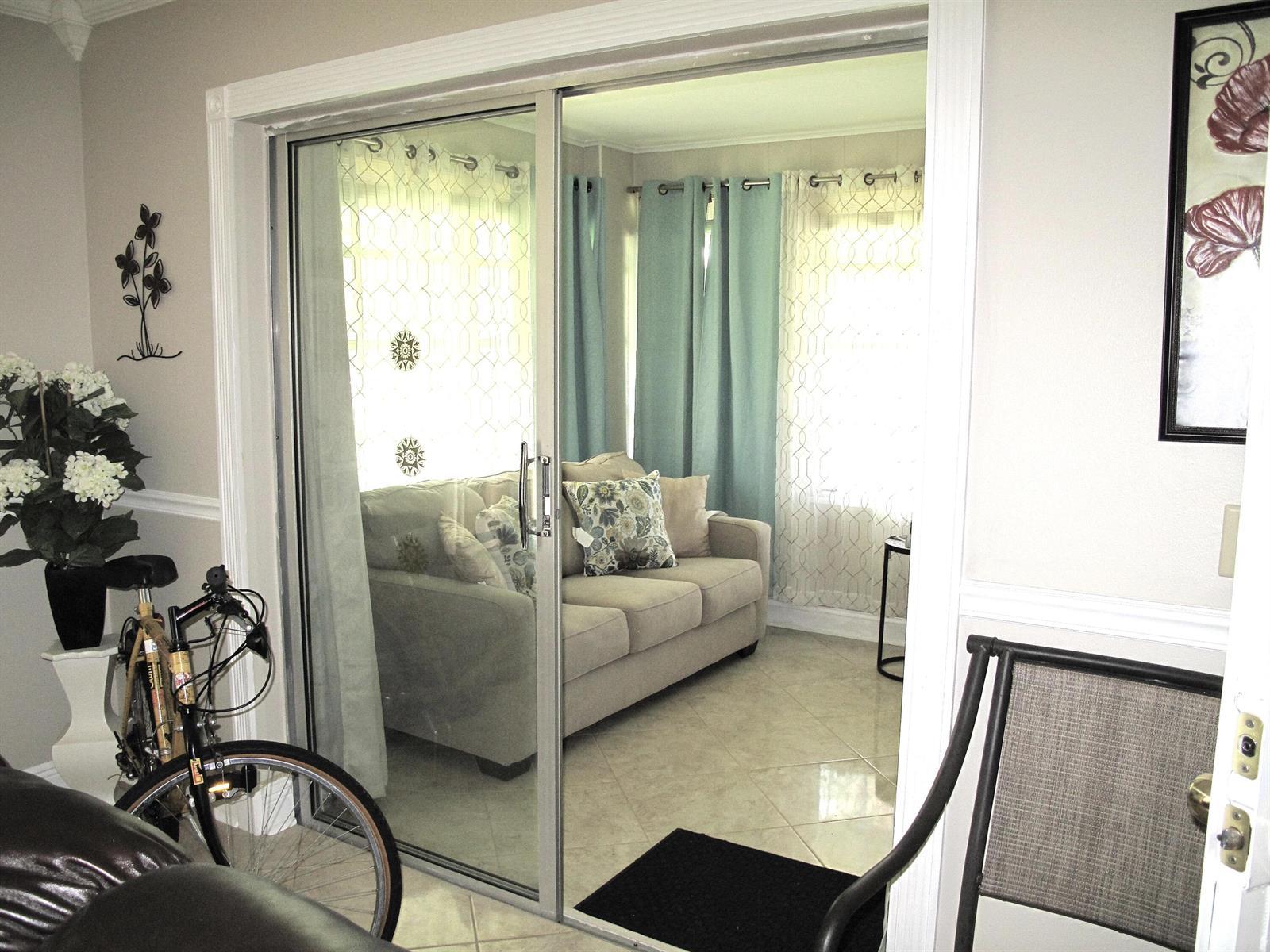 892 N High Point Boulevard N # D, Delray Beach FL 33445 photo 4