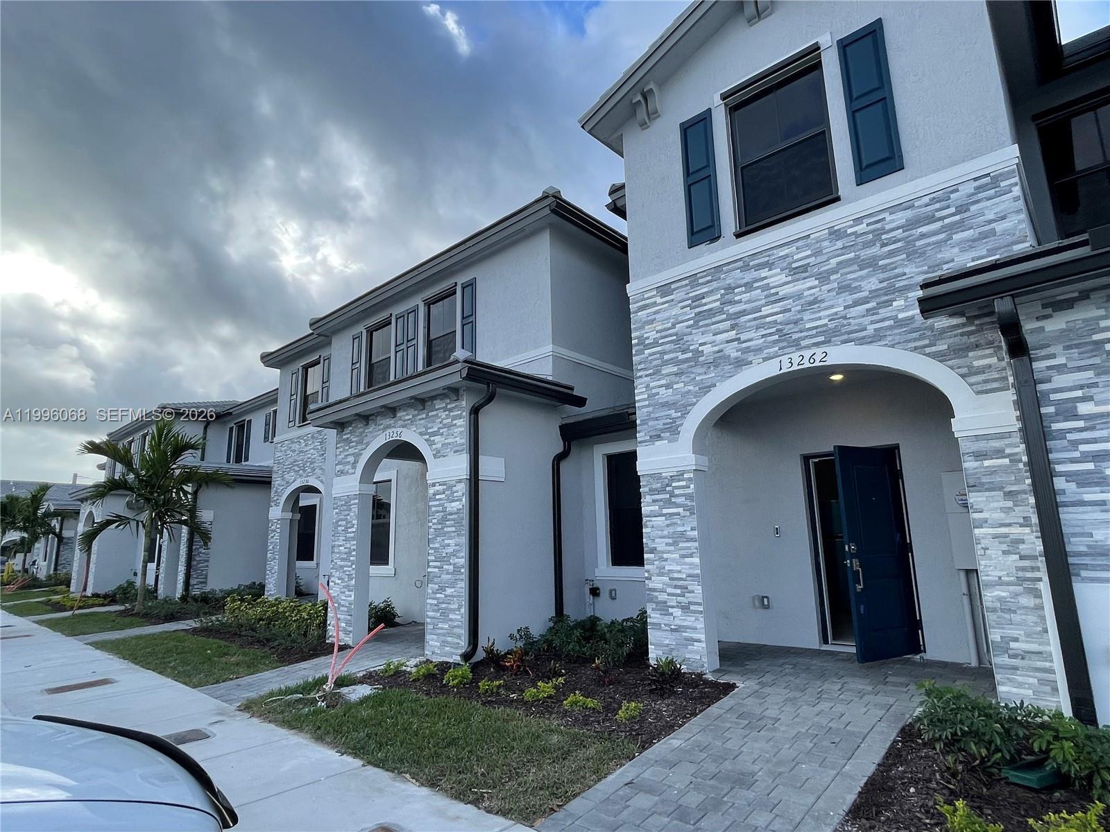 13262 SW 287th Ter, Miami FL 33033 photo 2