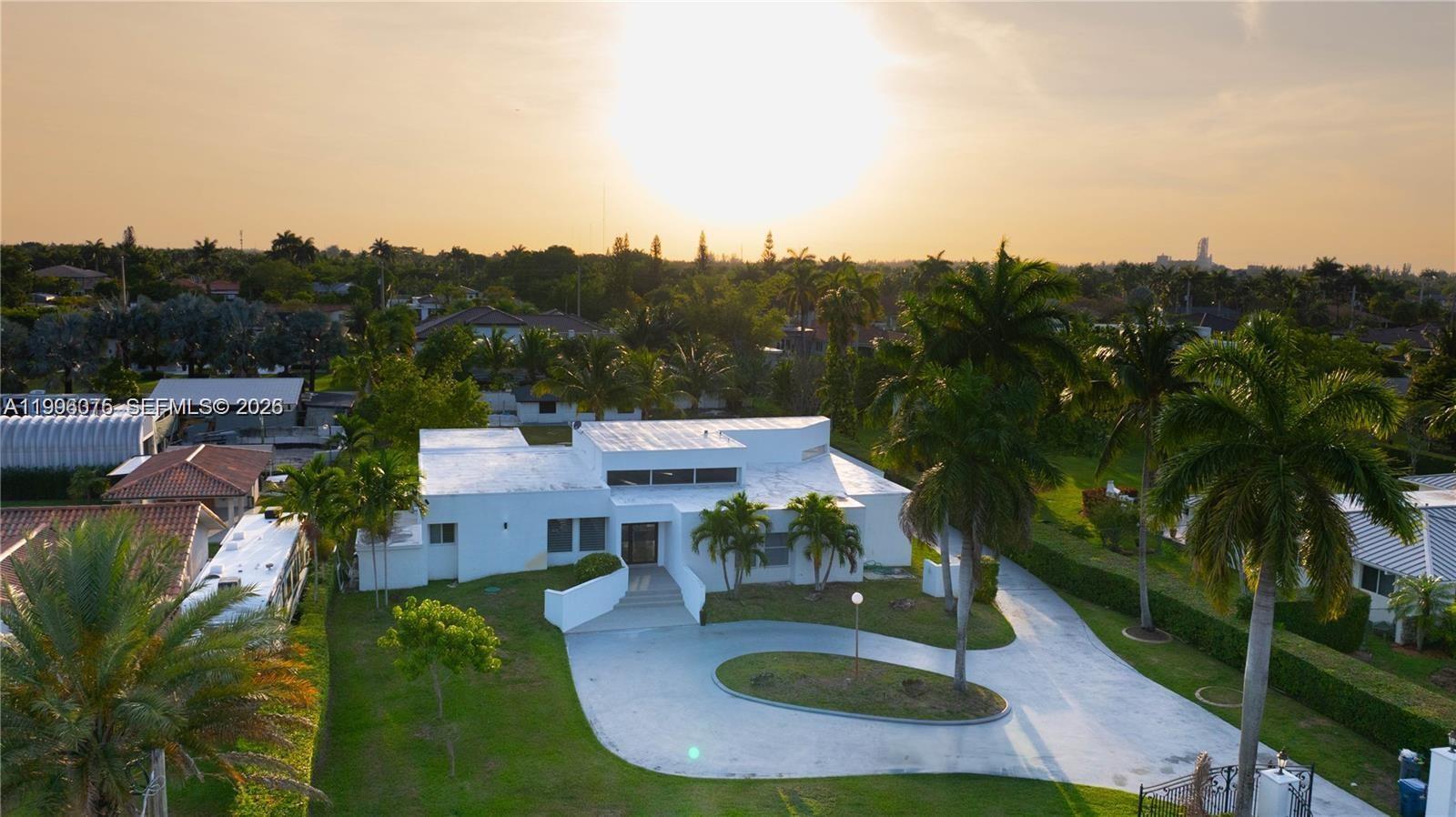 290 NW 125th Ave, Miami FL 33182 photo 3