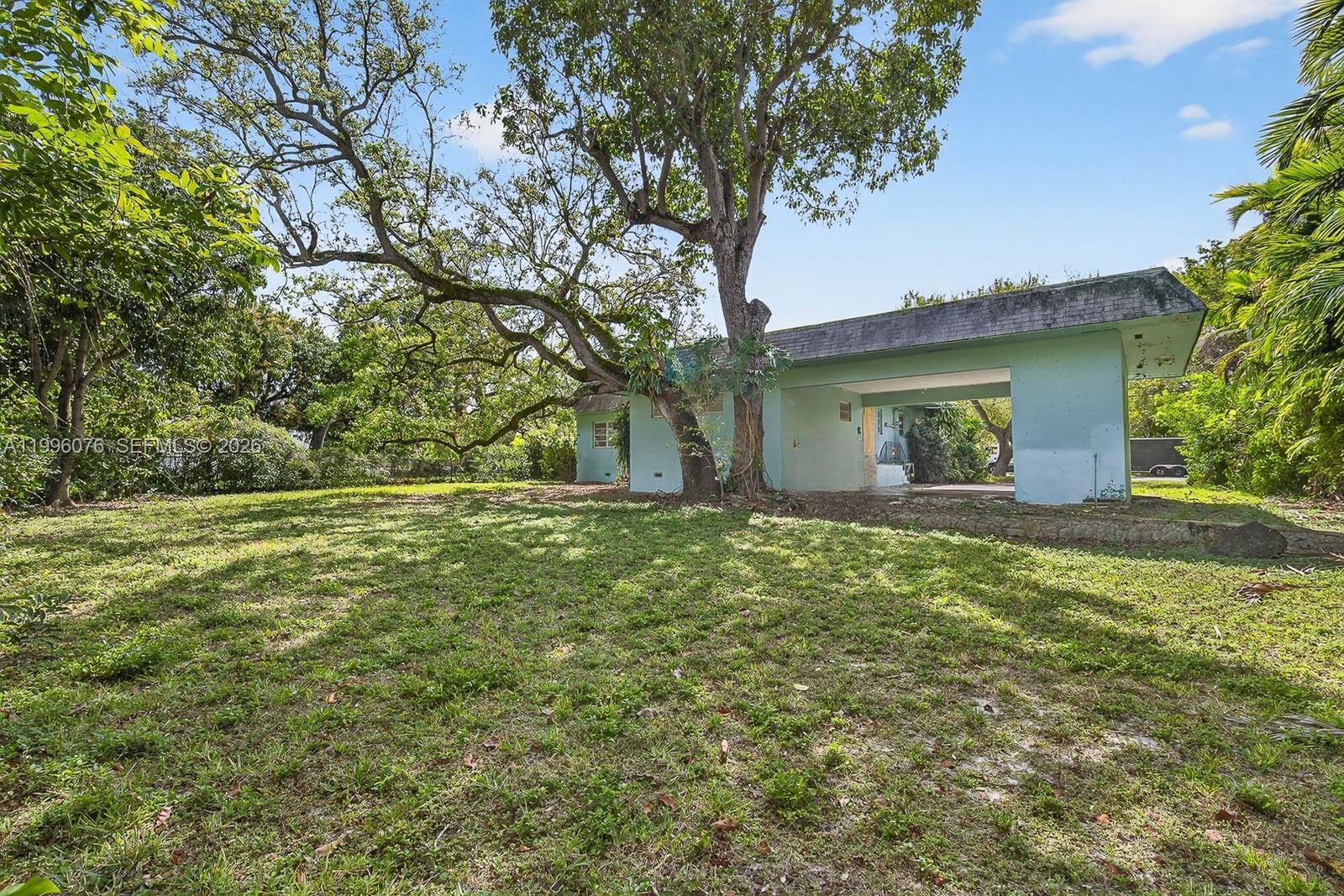985 NE 84th St, Miami FL 33138 photo 3