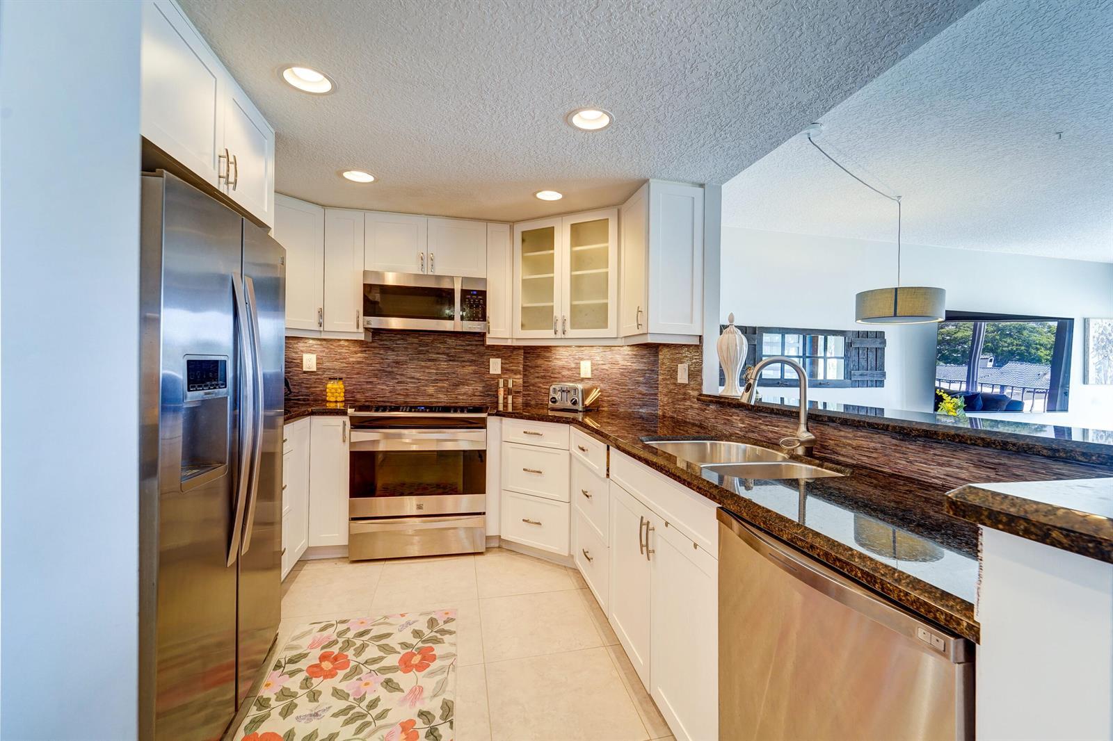 2500 E Las Olas Boulevard # 403, Fort Lauderdale FL 33301 photo 2
