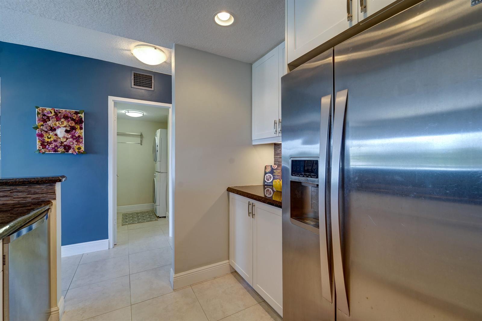 2500 E Las Olas Boulevard # 403, Fort Lauderdale FL 33301 photo 4