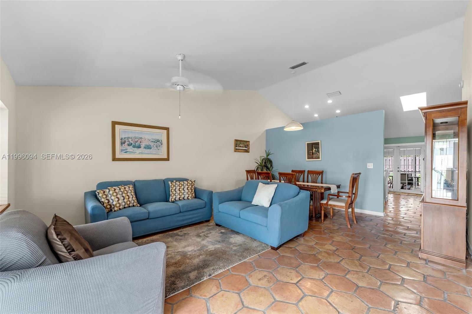 11018 SW 147th Pl, Miami FL 33196 photo 5