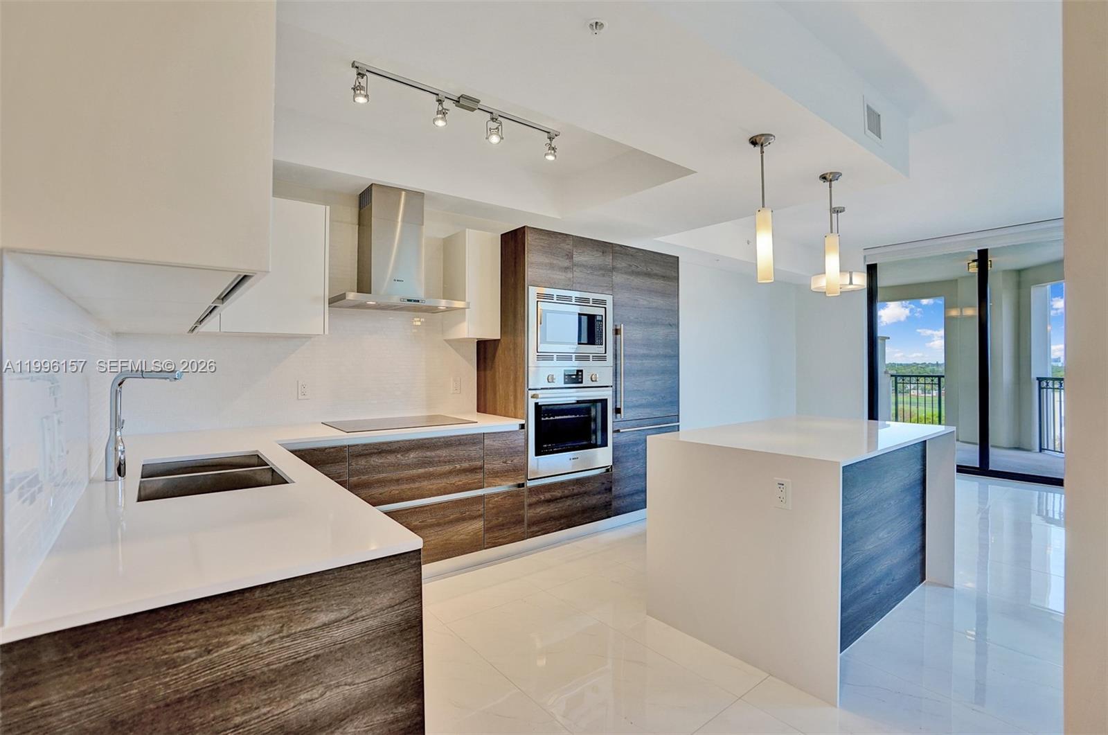 301 Altara Ave # 617, Coral Gables FL 33146