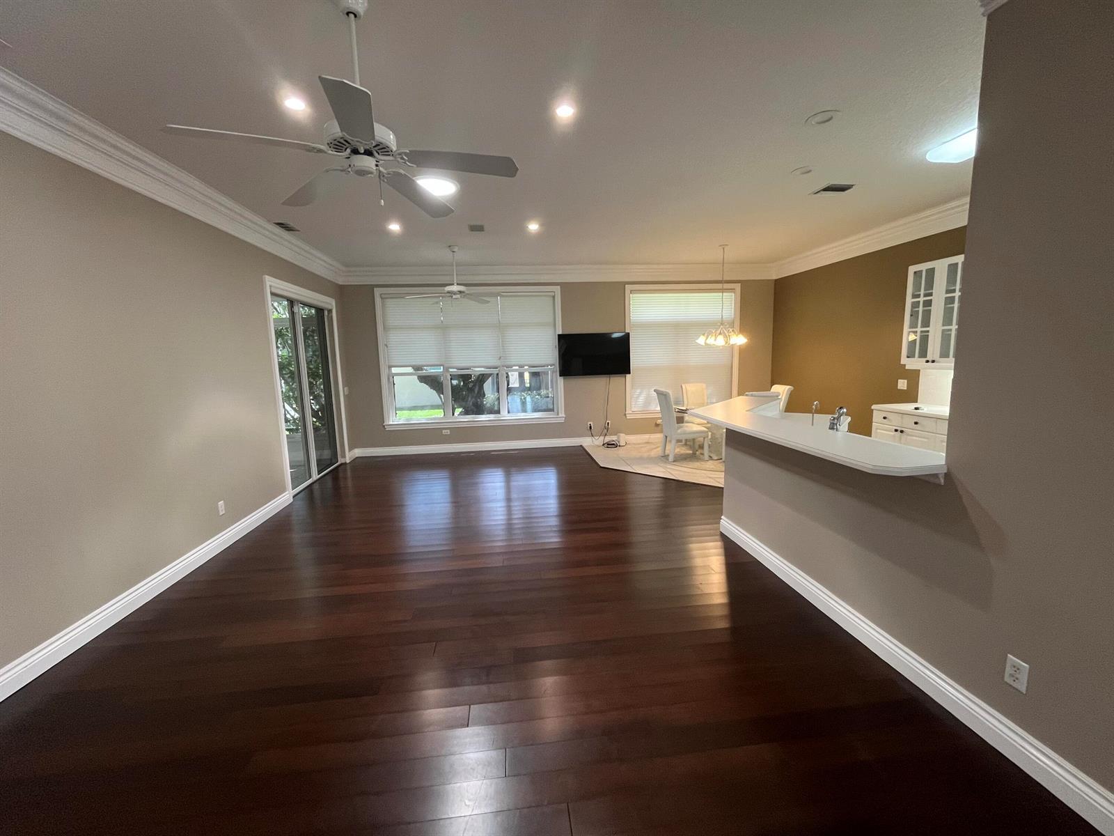 628 NW Venetto Court, Port St. Lucie FL 34986 photo 3