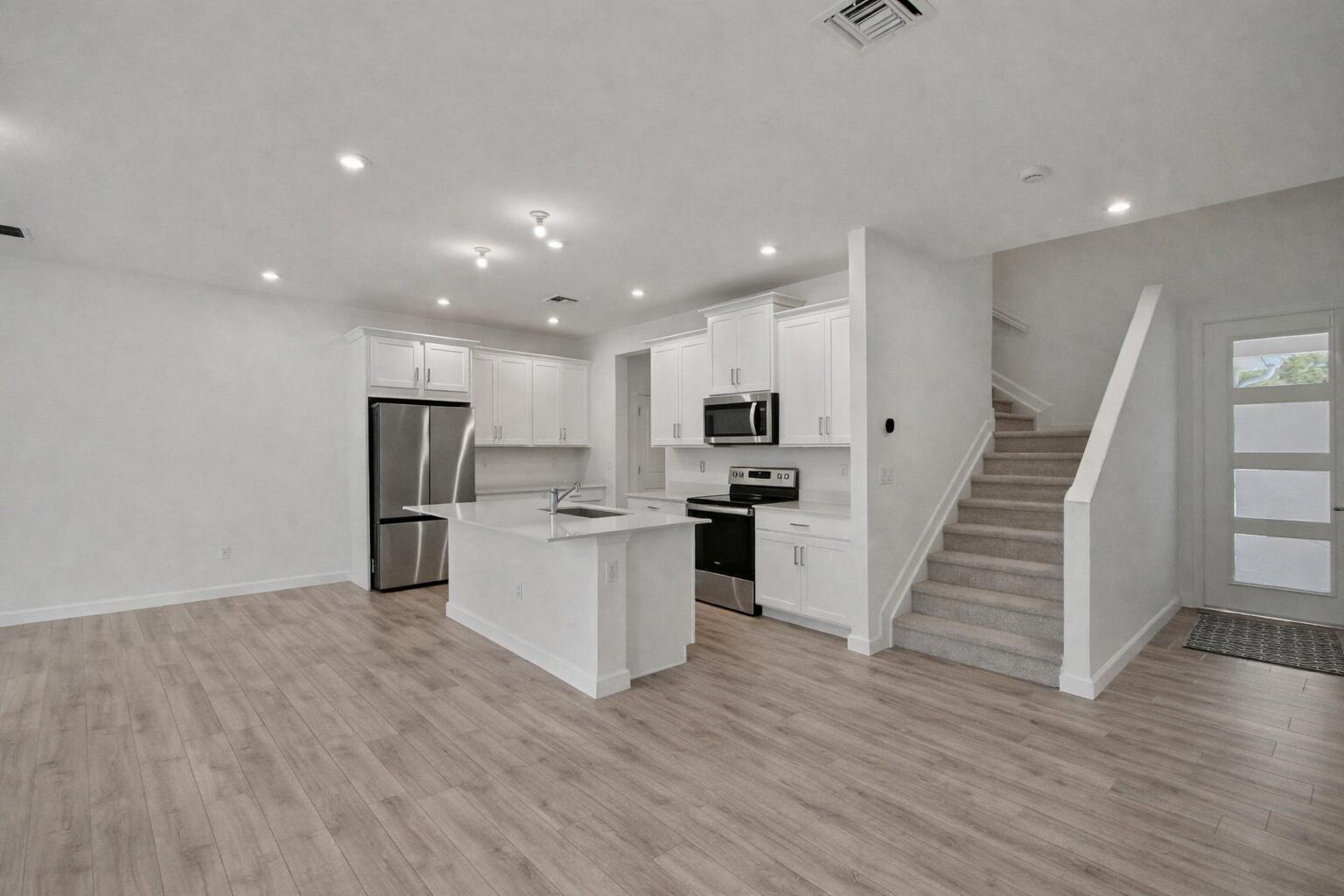 14182 SW Solange Street, Port St. Lucie FL 34987 photo 4