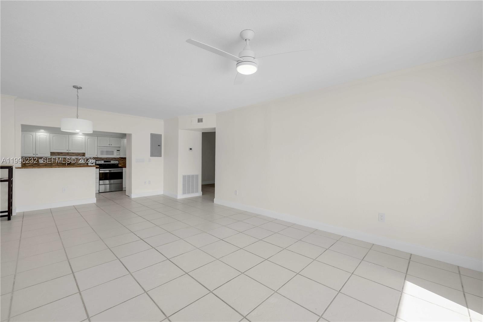 462 Golden Isles Dr # 210, Hallandale Beach FL 33009 photo 3