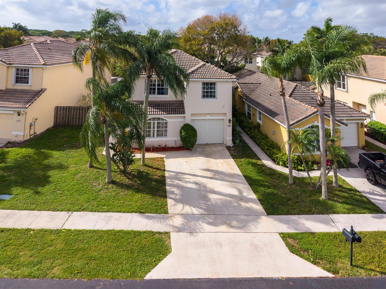 6824 Long Key Street, Lake Worth FL 33467 photo 2
