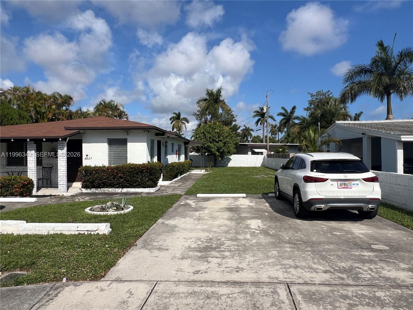 809 NE 2nd St # 2, Hallandale Beach FL 33009 photo 3