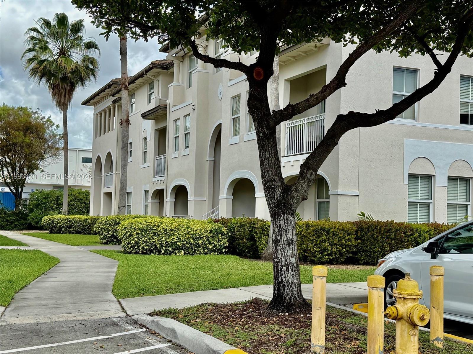 11503 NW 89th St # 206, Doral FL 33178