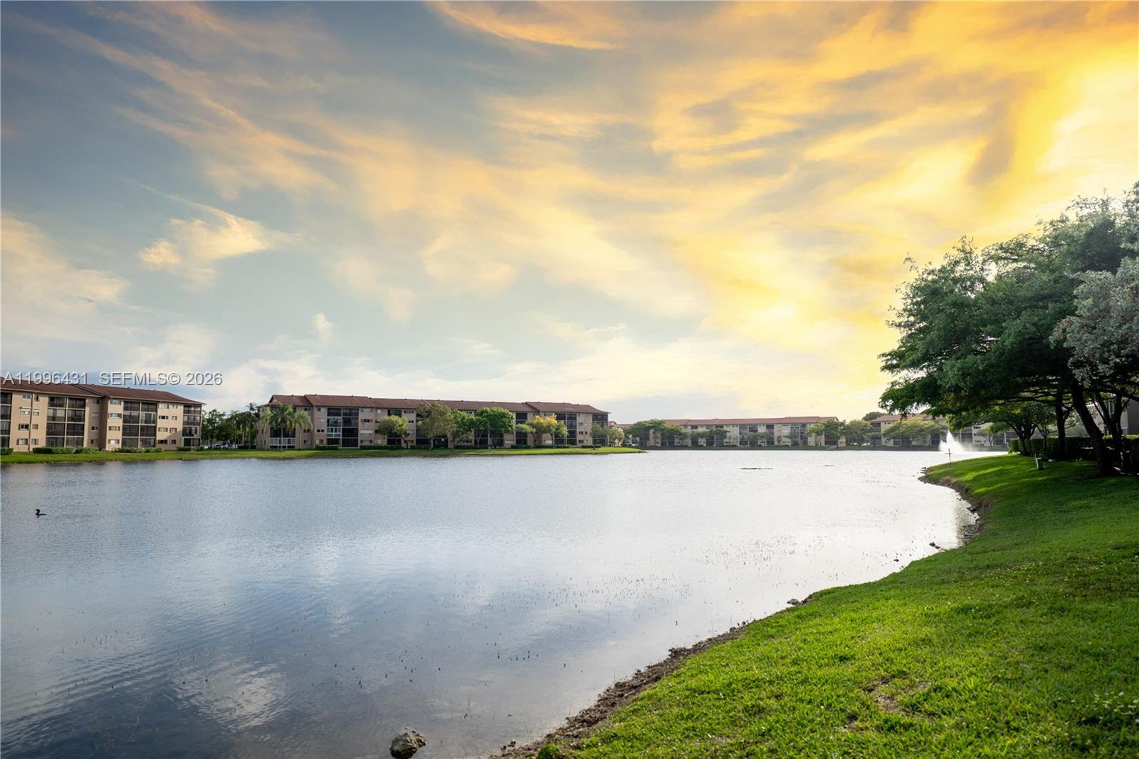 850 SW 138th Ave # 411D, Pembroke Pines FL 33027