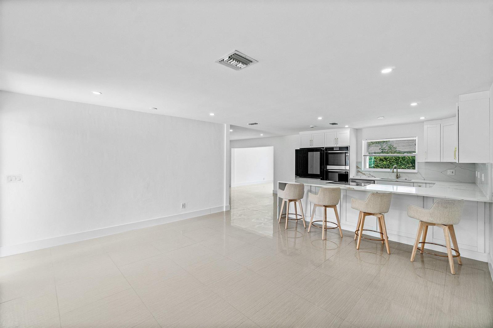 1531 NW 4th Street, Boca Raton FL 33486 photo 3