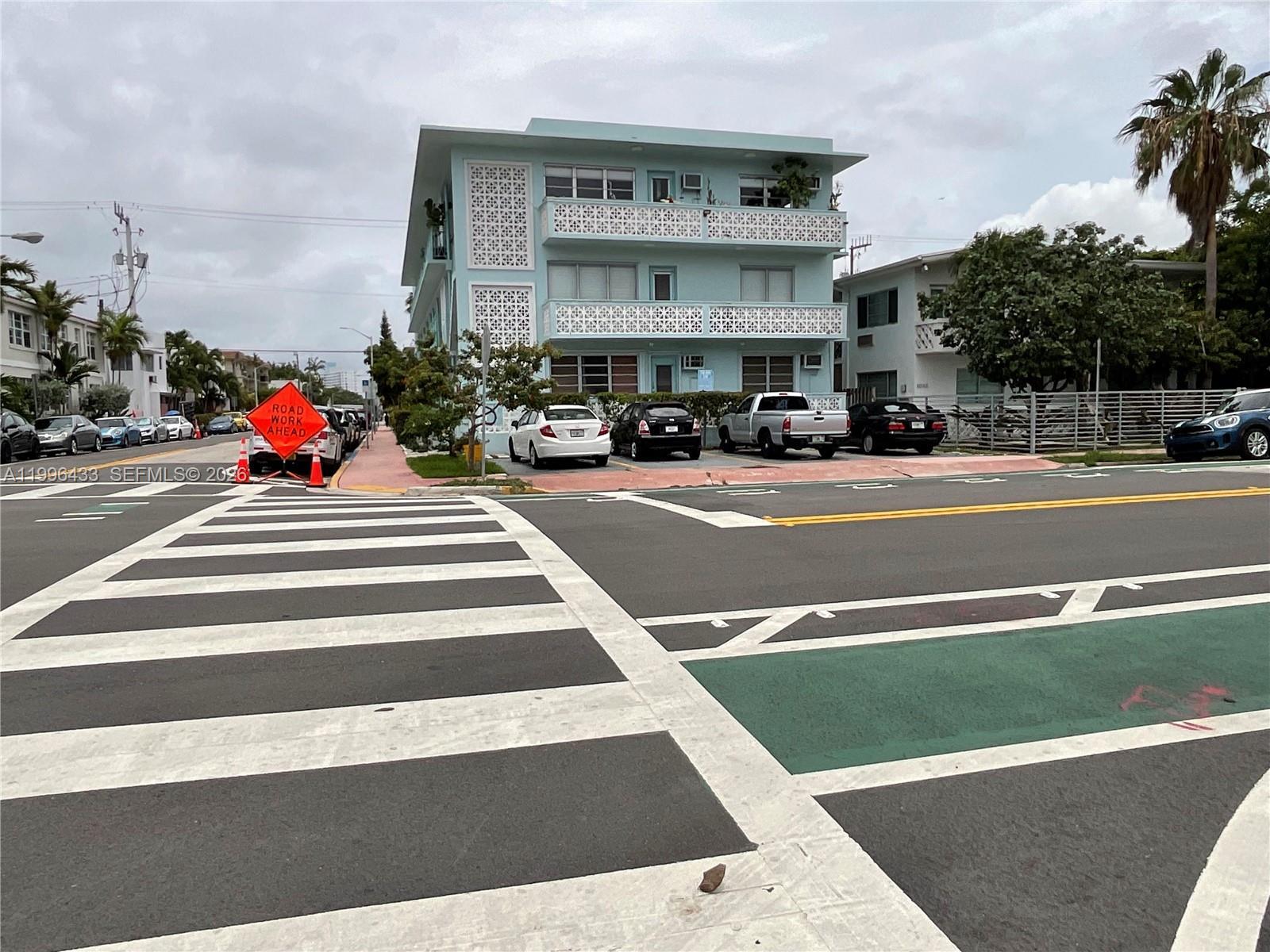 1004 Pennsylvania Ave # 15, Miami Beach FL 33139 photo 2