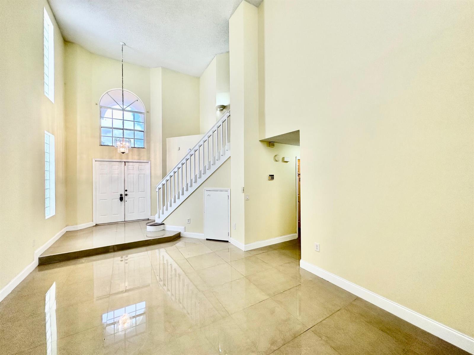 2572 NW 79th Avenue, Margate FL 33063 photo 5