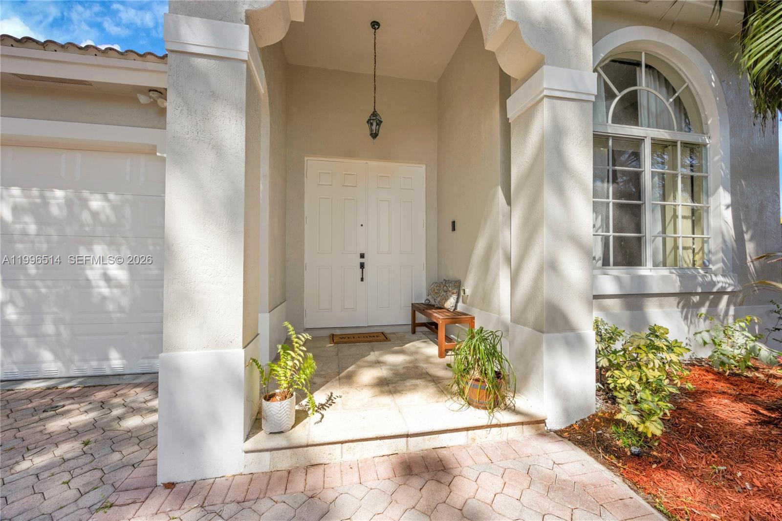 16000 SW 91st Ct, Palmetto Bay FL 33157 photo 2