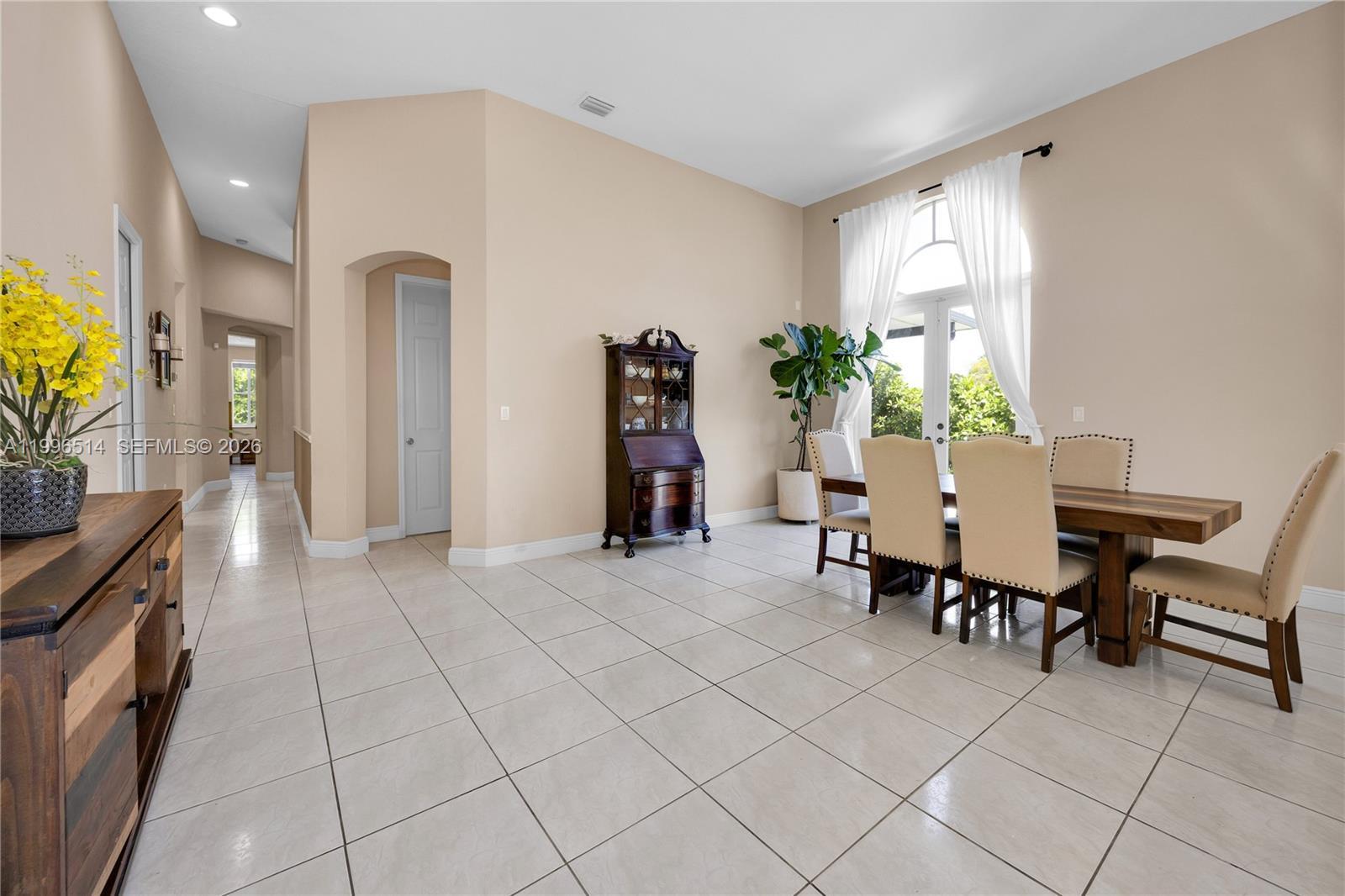 16000 SW 91st Ct, Palmetto Bay FL 33157 photo 3