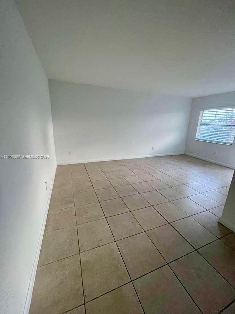 7101 SW 89th Ct # 102, Miami FL 33173 photo 4