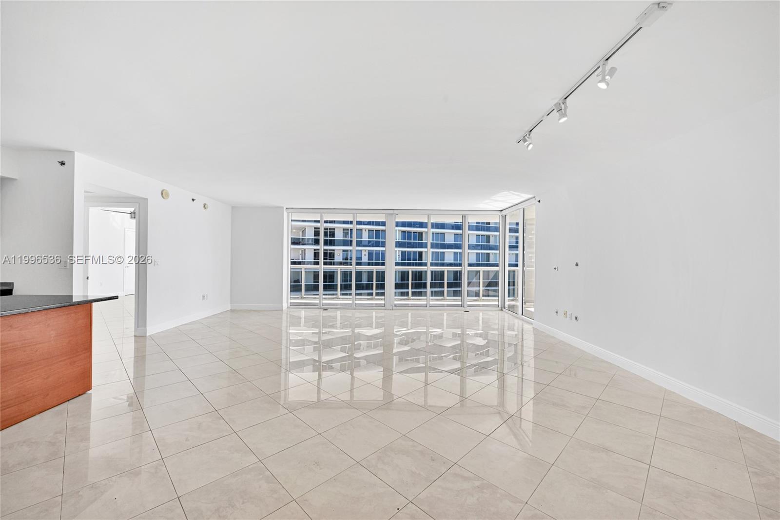 1850 S Ocean Dr # 3510, Hallandale Beach FL 33009 photo 2