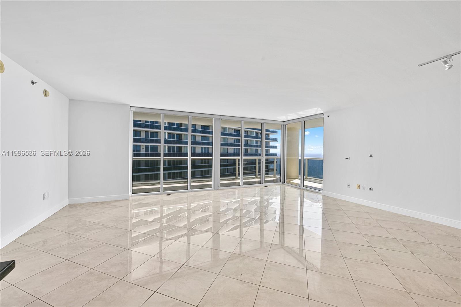 1850 S Ocean Dr # 3510, Hallandale Beach FL 33009 photo 4