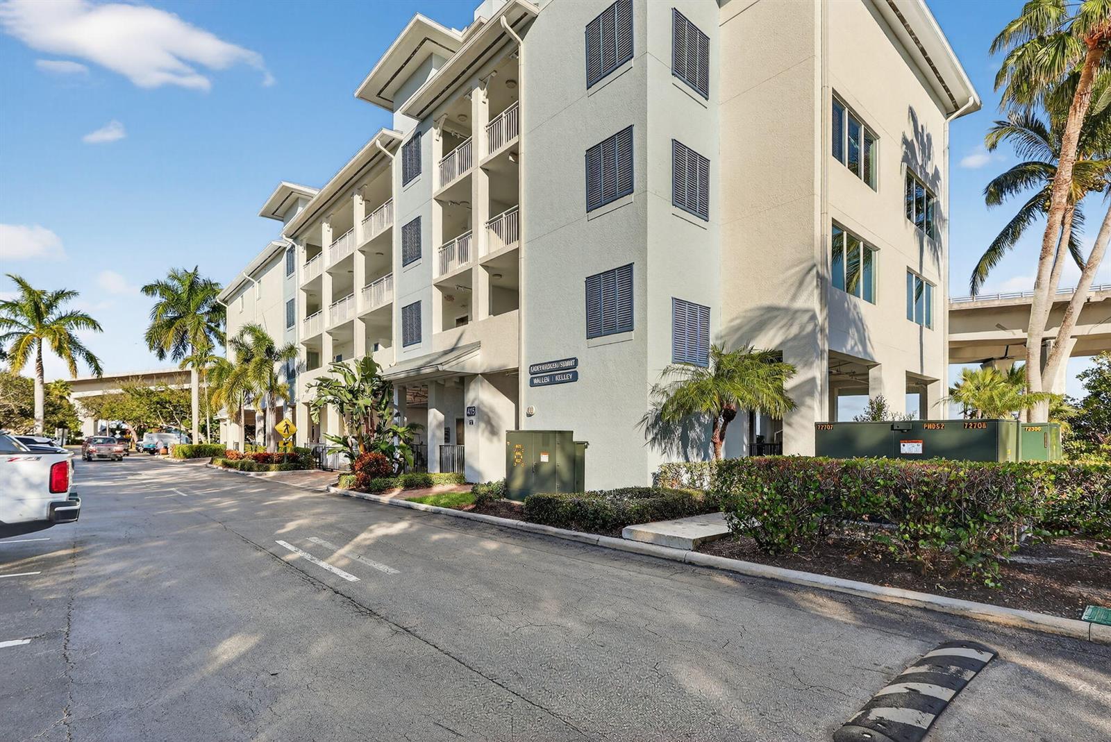415 NW Flagler Avenue # 403, Stuart FL 34994 photo 3