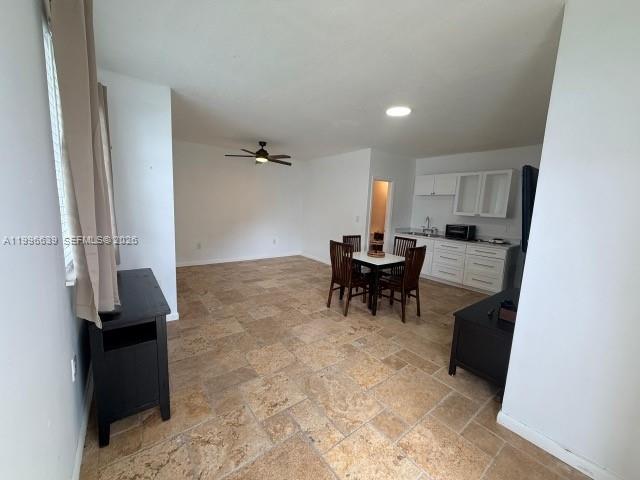 2220 SW 125th Ct, Miami FL 33175