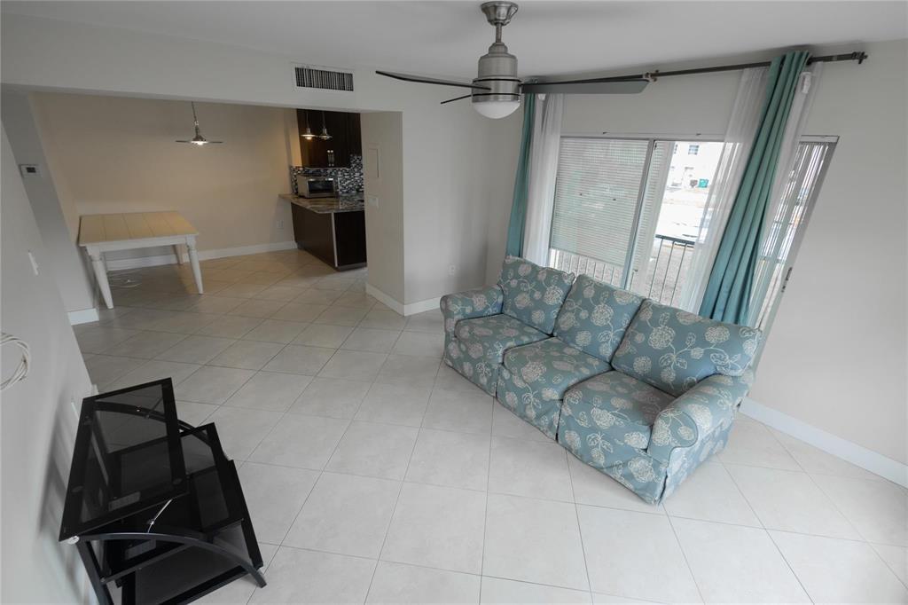 4152 Inverrary Drive # 202, Lauderhill FL 33319 photo 4