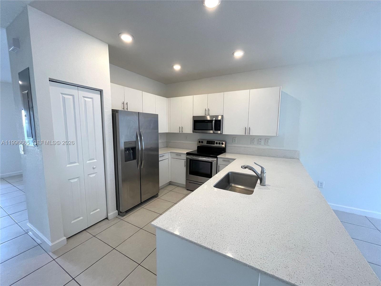 23269 SW 129th Path # 23269, Miami FL 33170 photo 5