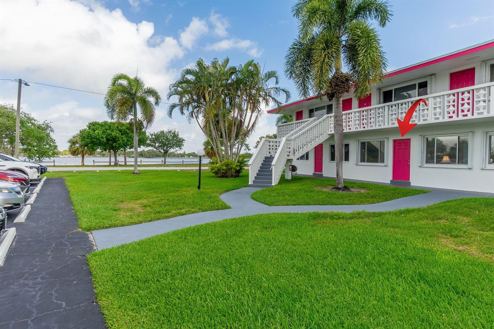 2180 Lake Osborne Drive # 2, FL 33461 photo 2