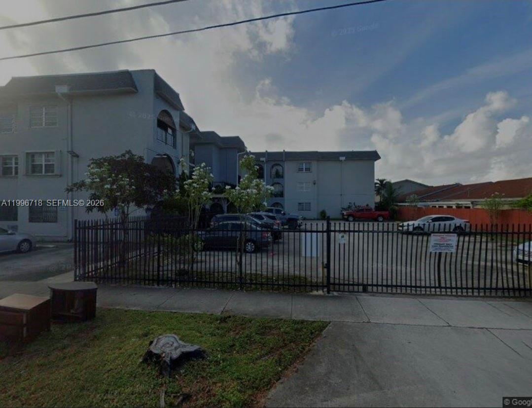 300 W 74th Pl # 217, Hialeah FL 33014