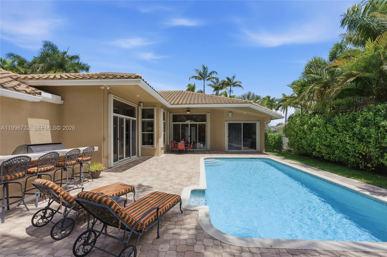 1783 Victoria Pointe Cir, Weston FL 33327 photo 3
