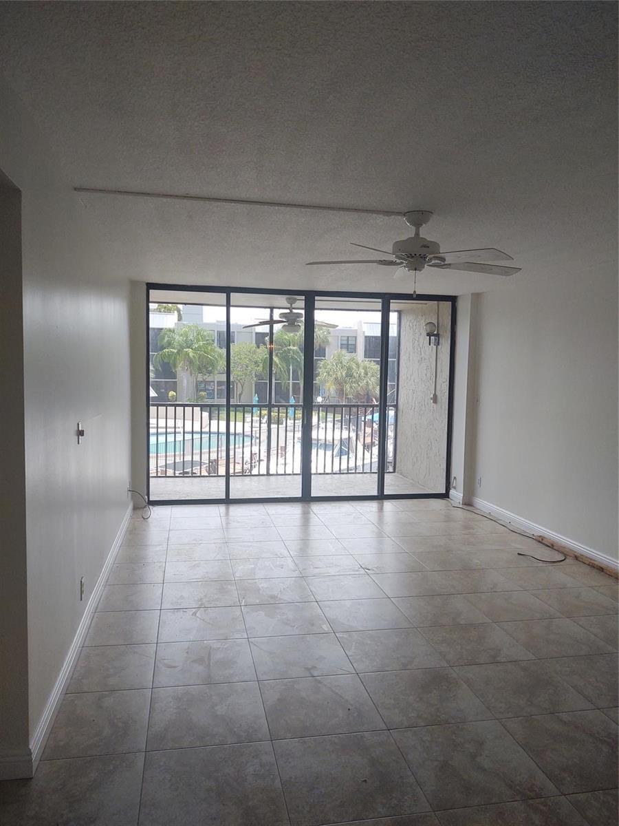 9 Royal Palm Way # 2010, Boca Raton FL 33432 photo 3