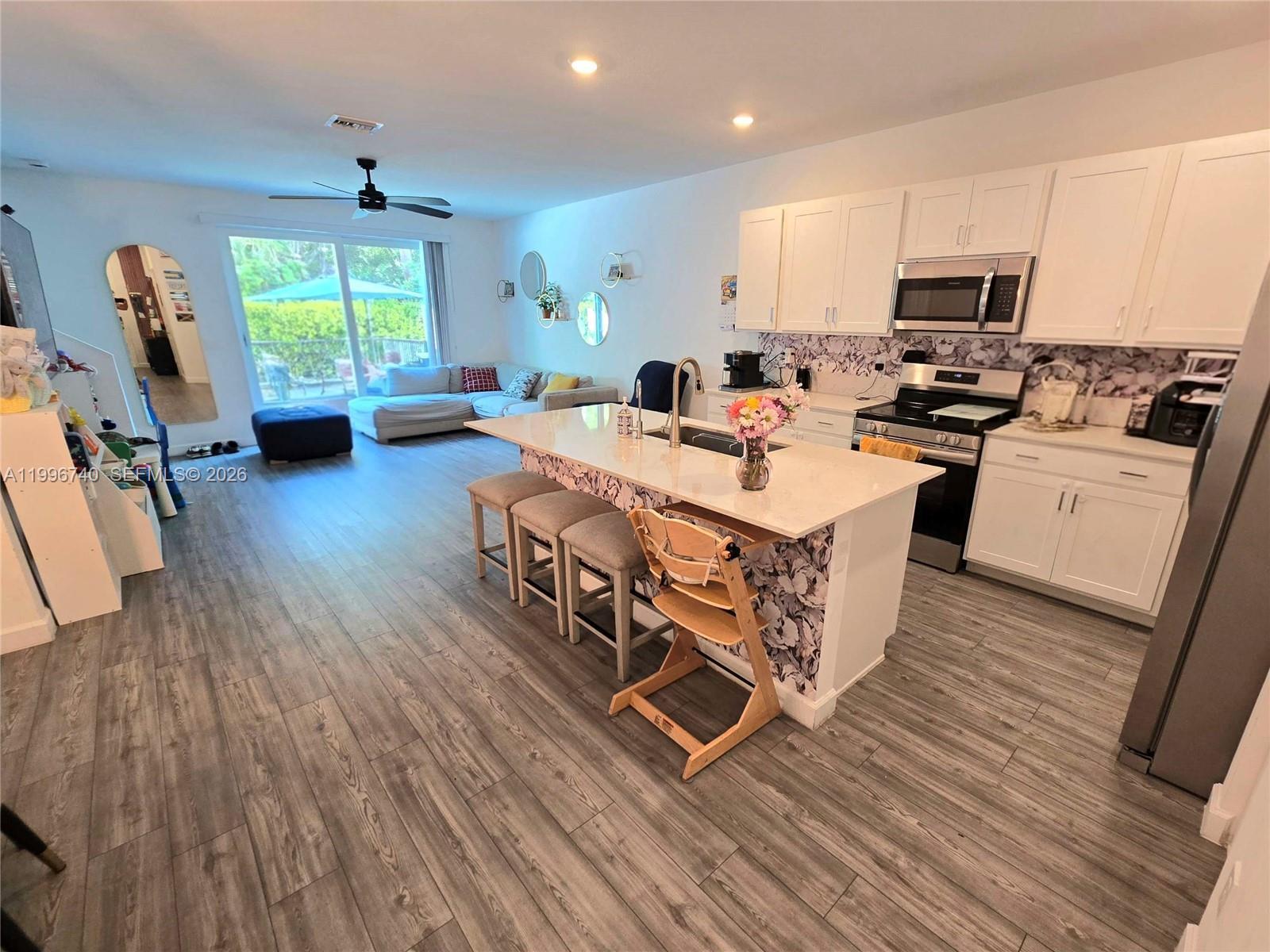 4591 Hollister Ave # 4591, Lake Worth FL 33463 photo 2