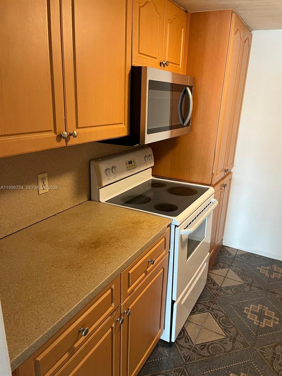 285 NE 191st St # 2901, Miami FL 33179 photo 2