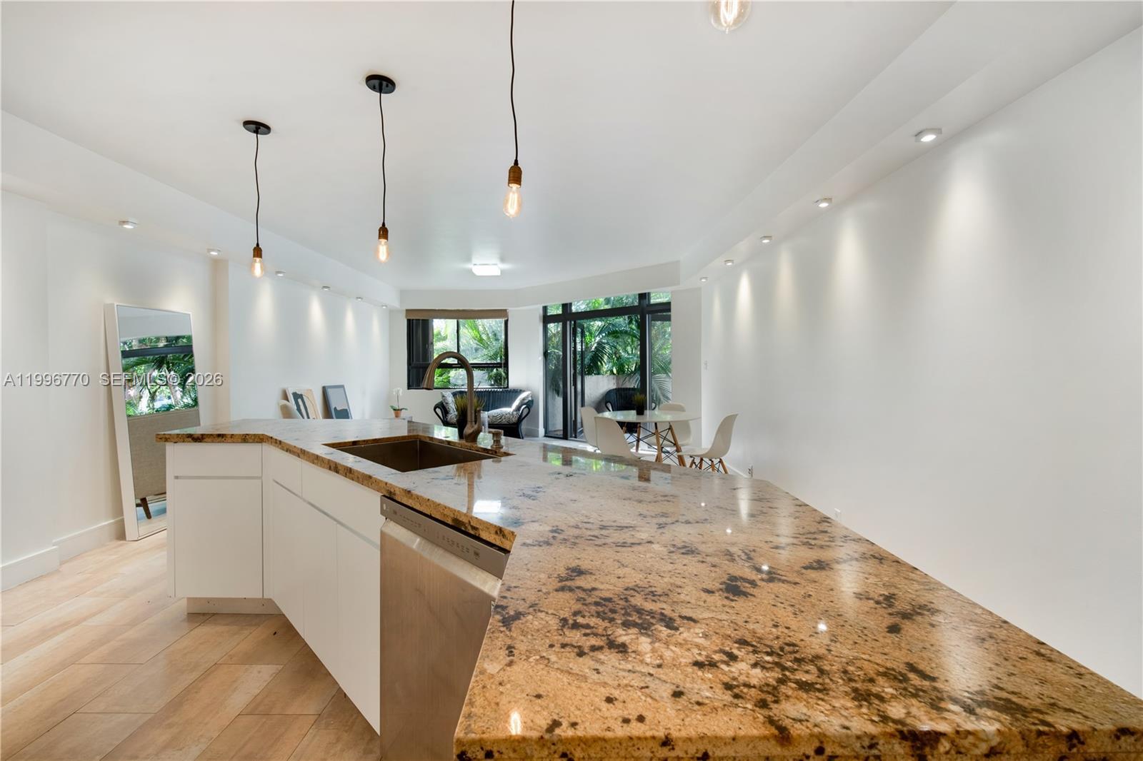 181 Crandon Blvd # 104, Key Biscayne FL 33149 photo 5