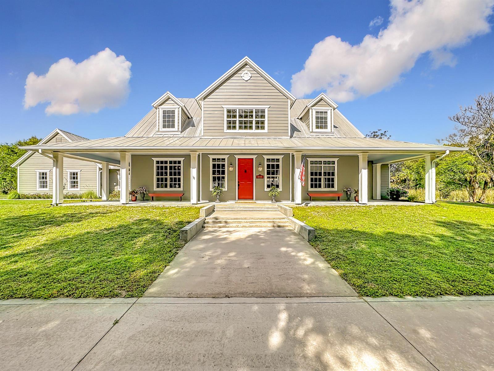 2135 55th Avenue SW, Vero Beach FL 32968 photo 2