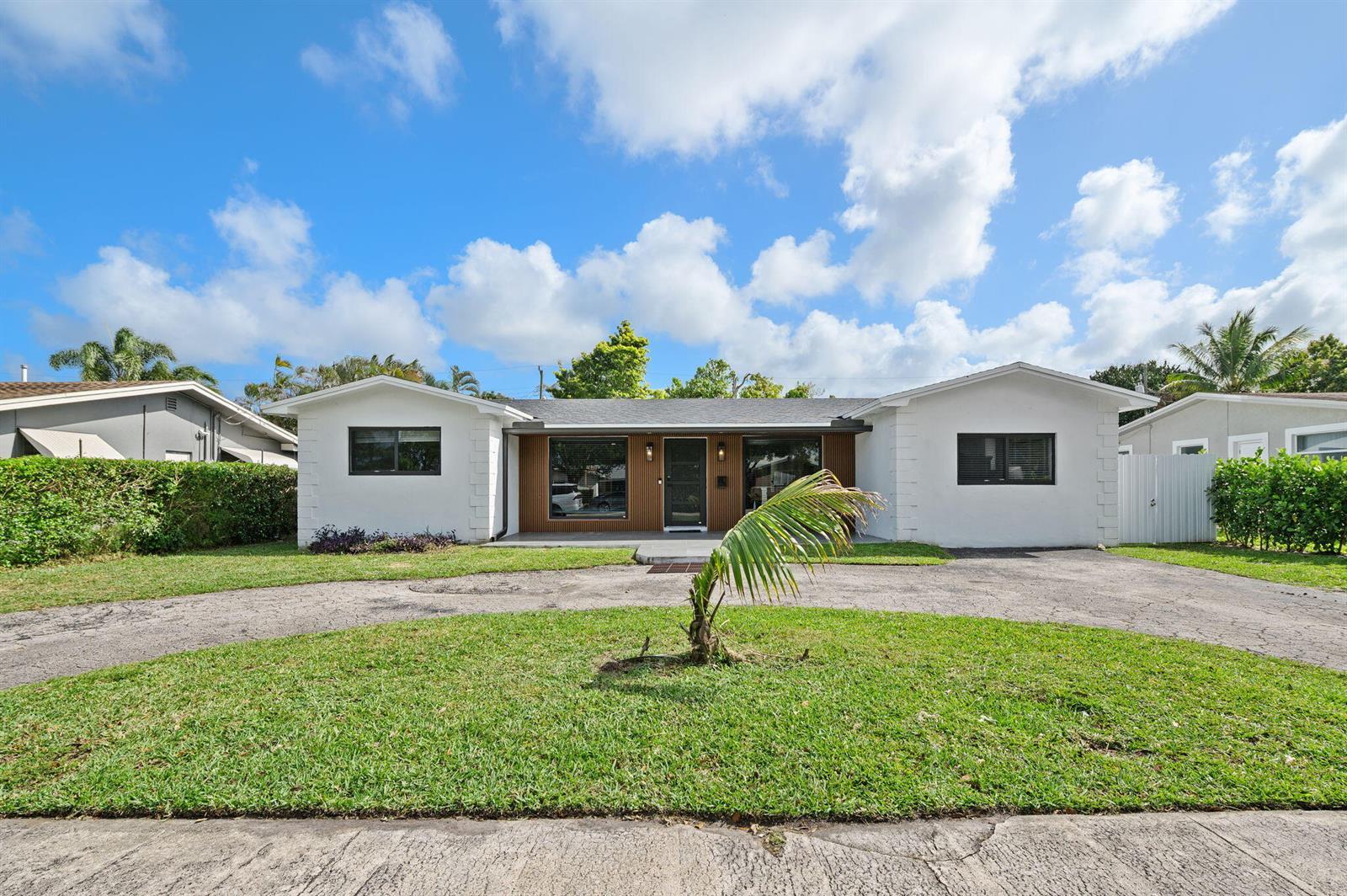 5420 Johnson Street, Hollywood FL 33021