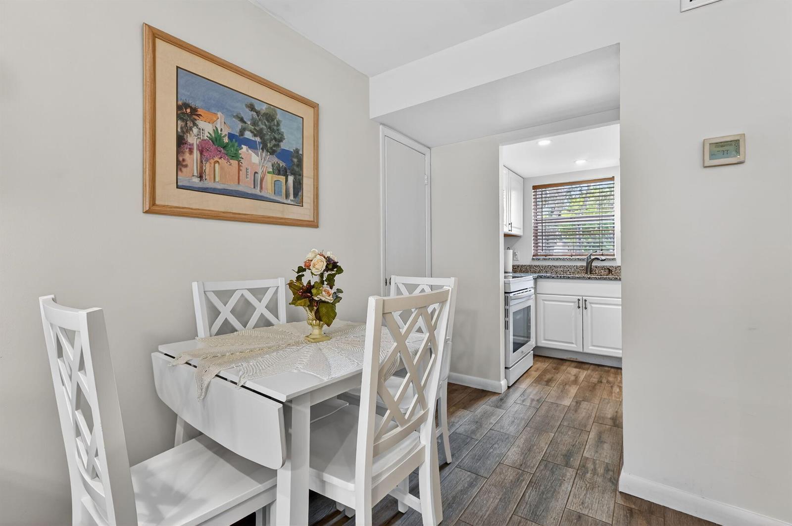 211 Lake Dora Drive, West Palm Beach FL 33411 photo 4