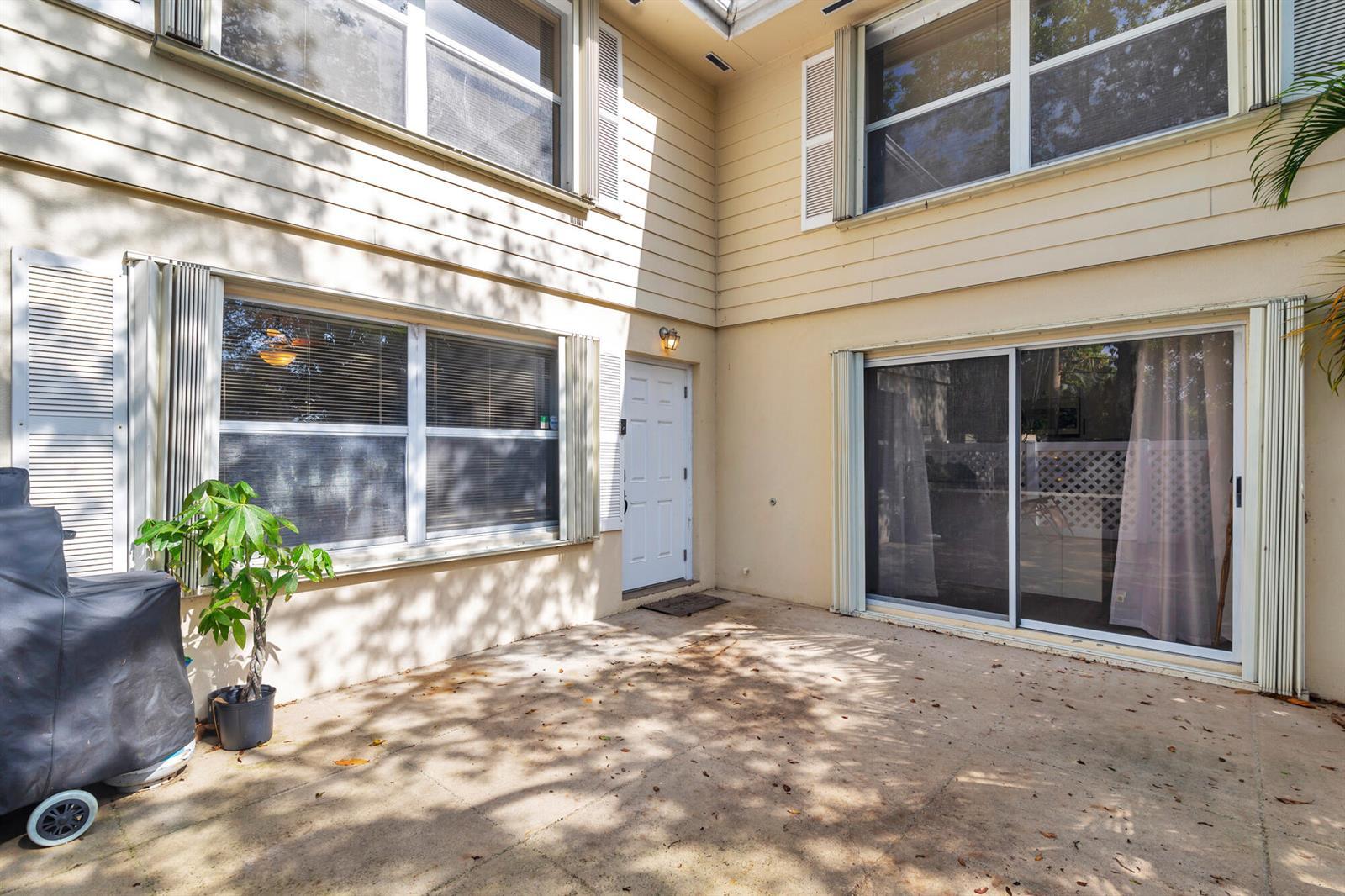 8142 Bridgewater Court # 42c, Lake Clarke Shores FL 33406 photo 2