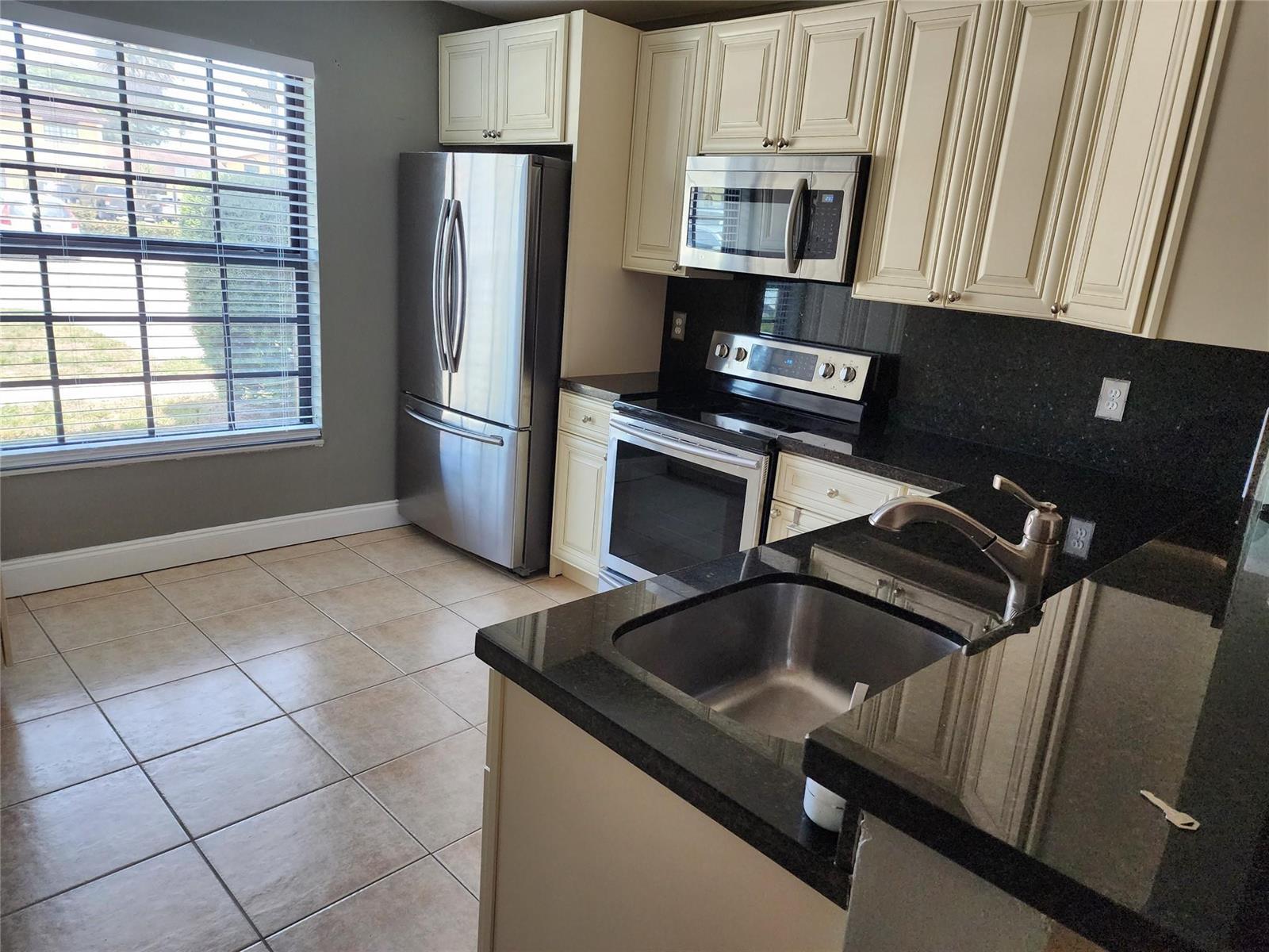 2619 NW 47th Lane, Lauderdale Lakes FL 33313 photo 5